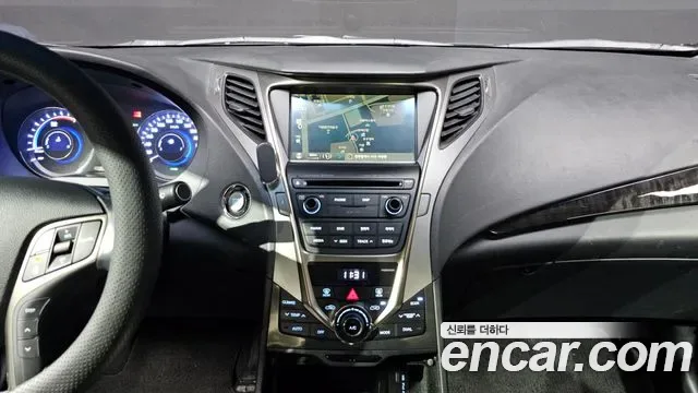 Hyundai Grandeur HG Hybrid, 2014 — фото 14