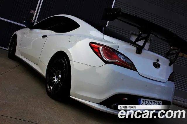 Hyundai Genesis Coupe, 2009 — фото 2