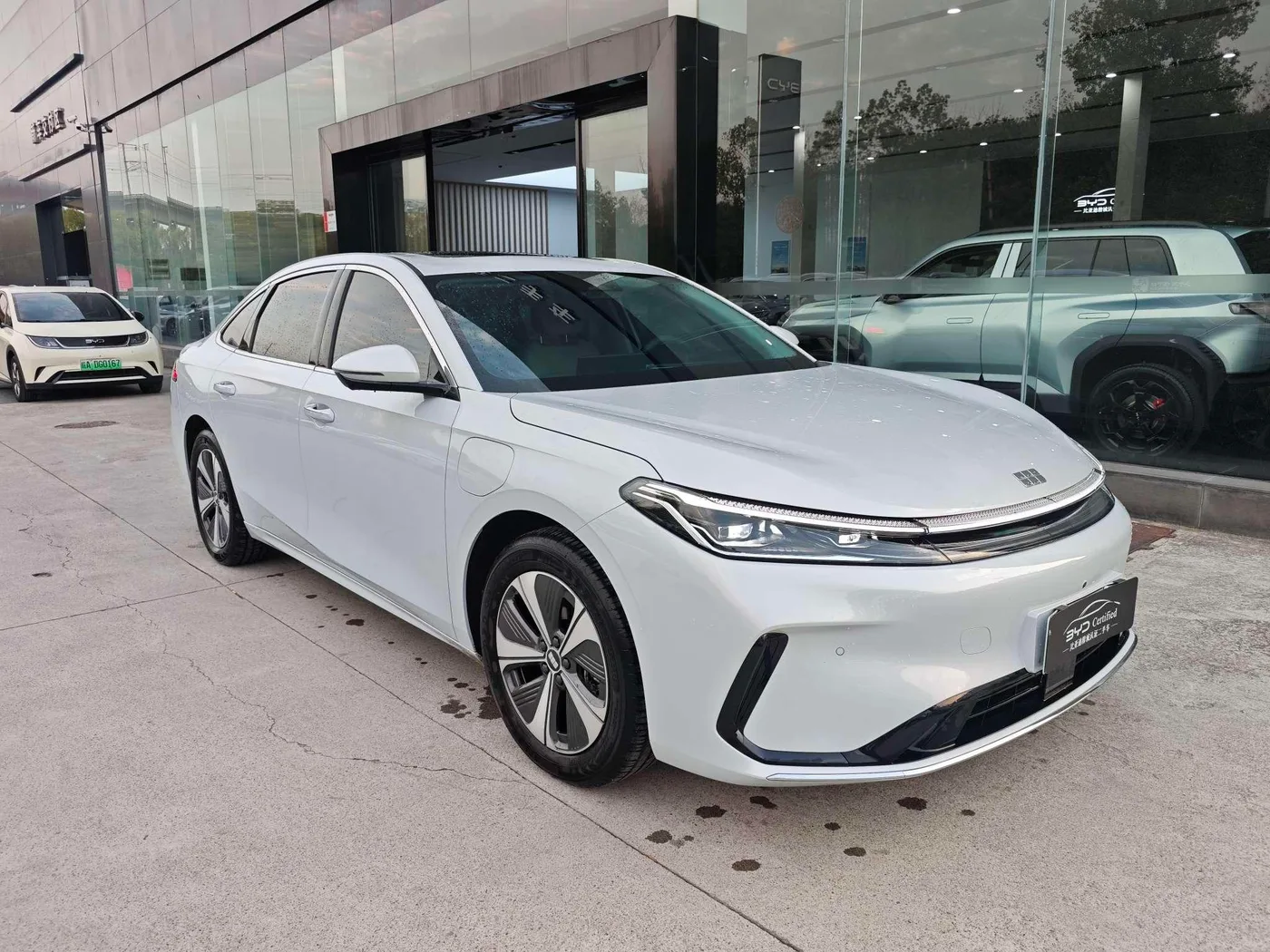 Geely Galaxy Galaxy A7 EV, 2026 — фото 3