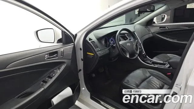 Hyundai Sonata Hybrid, 2014 — фото 10