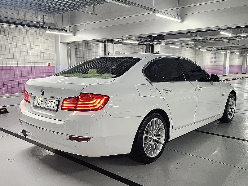BMW 5-Series F10, 2014 — фото 7