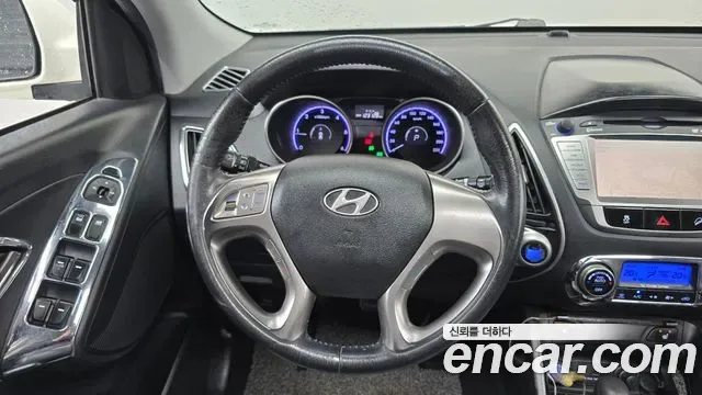 Hyundai Tucson ix, 2010 — фото 13