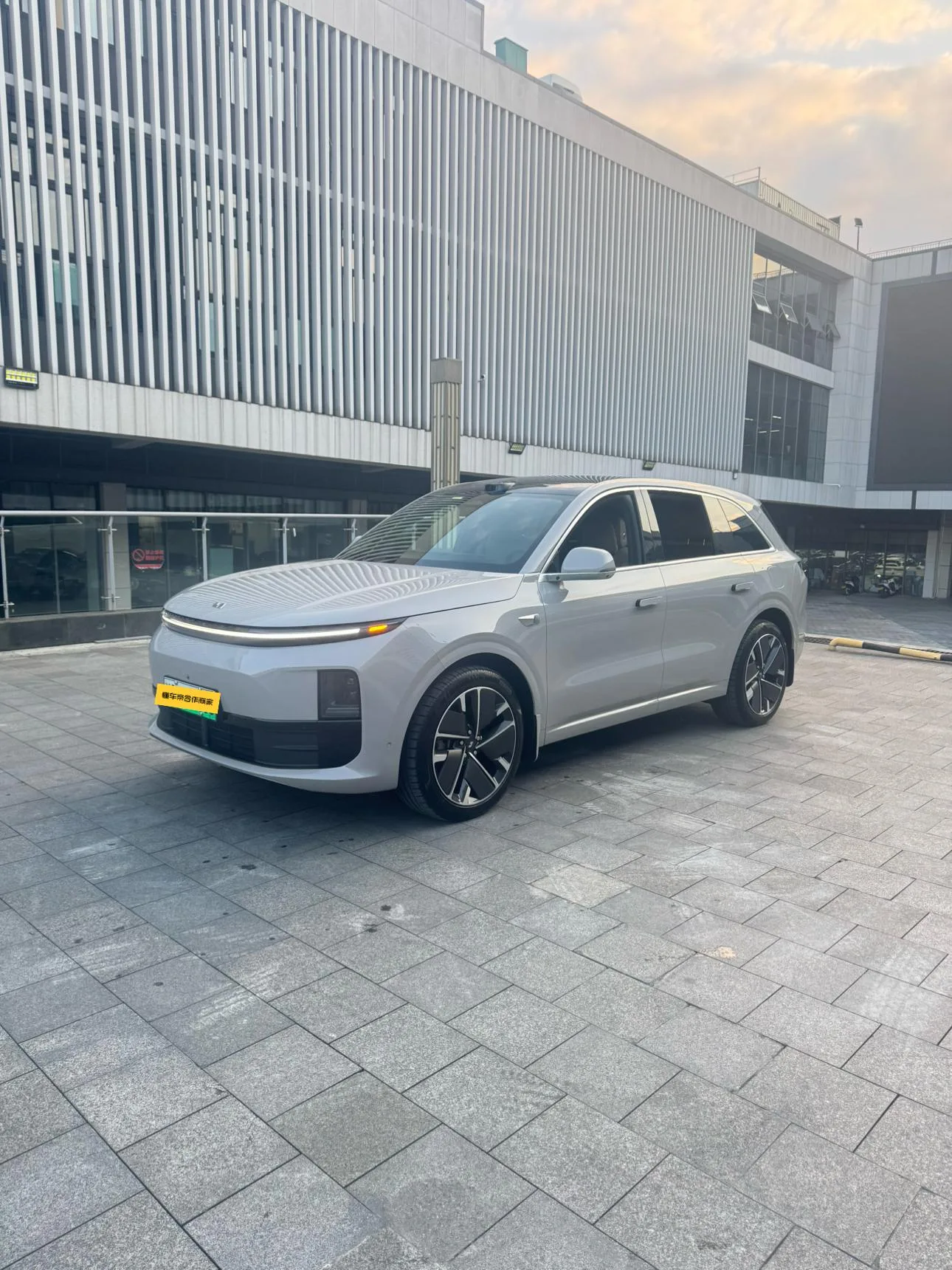 Li Auto Ideal L6