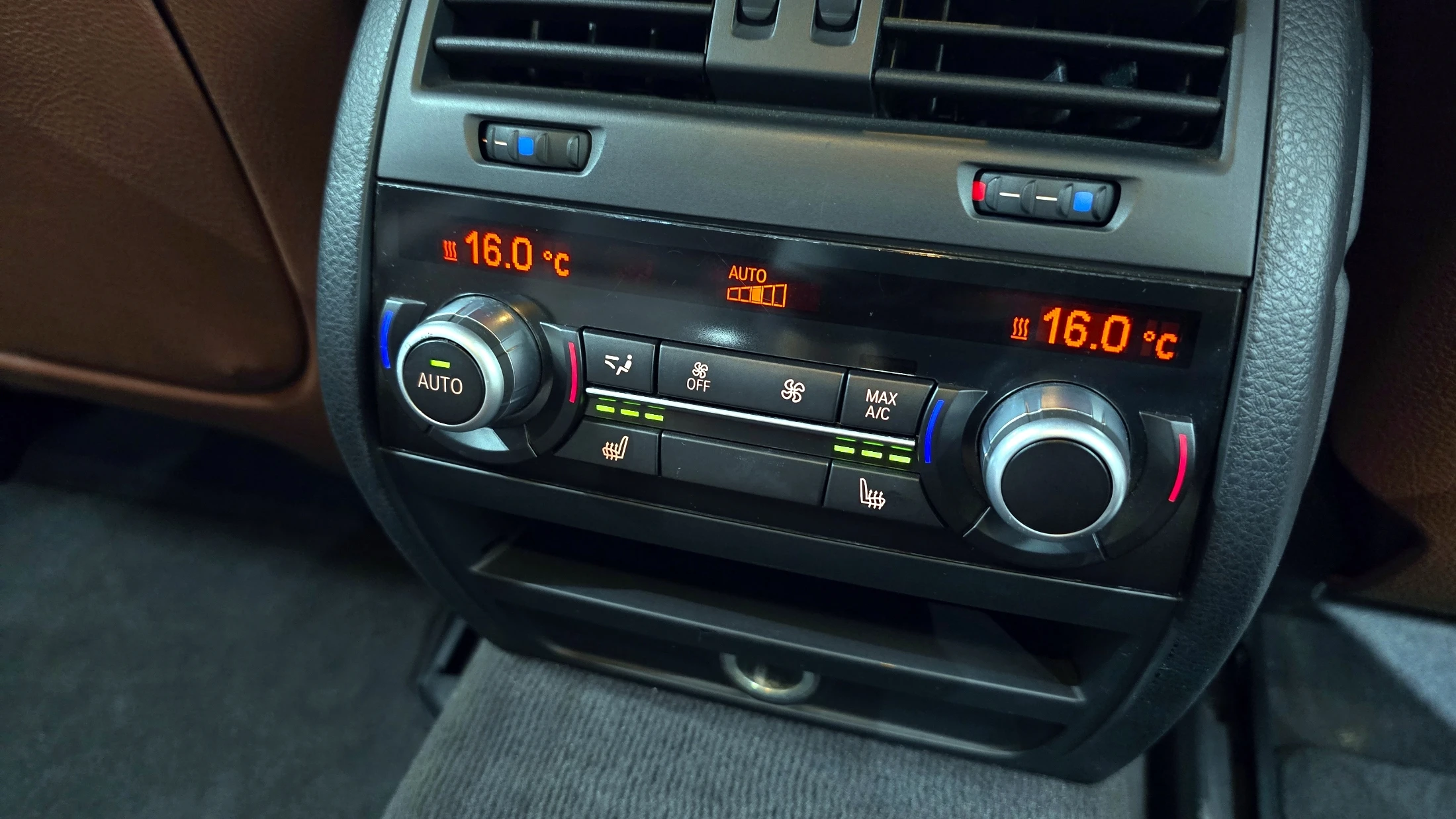 BMW 5-Series F10, 2013 — фото 17