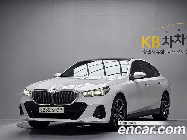 BMW 5-Series G60