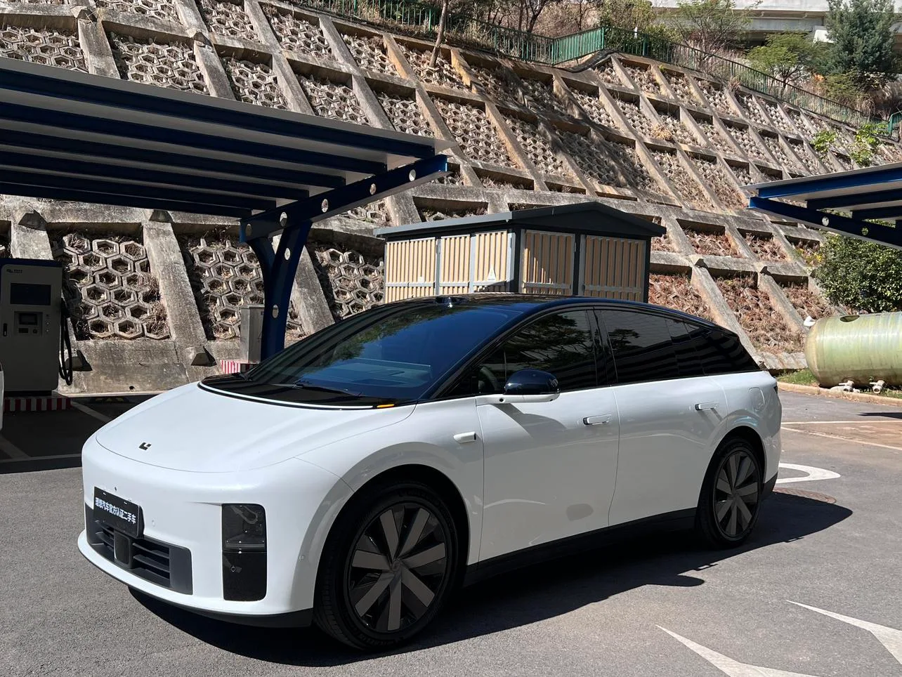 Li Auto ideal i6