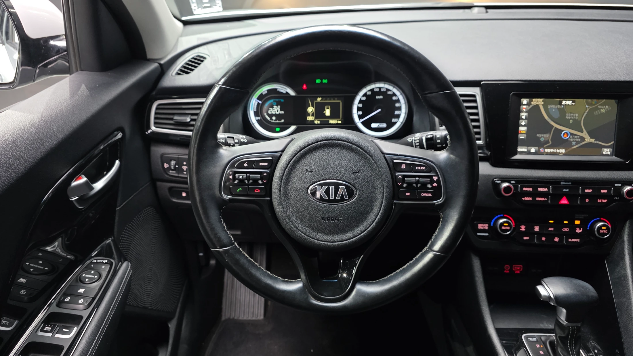 Kia Niro, 2018 — фото 13