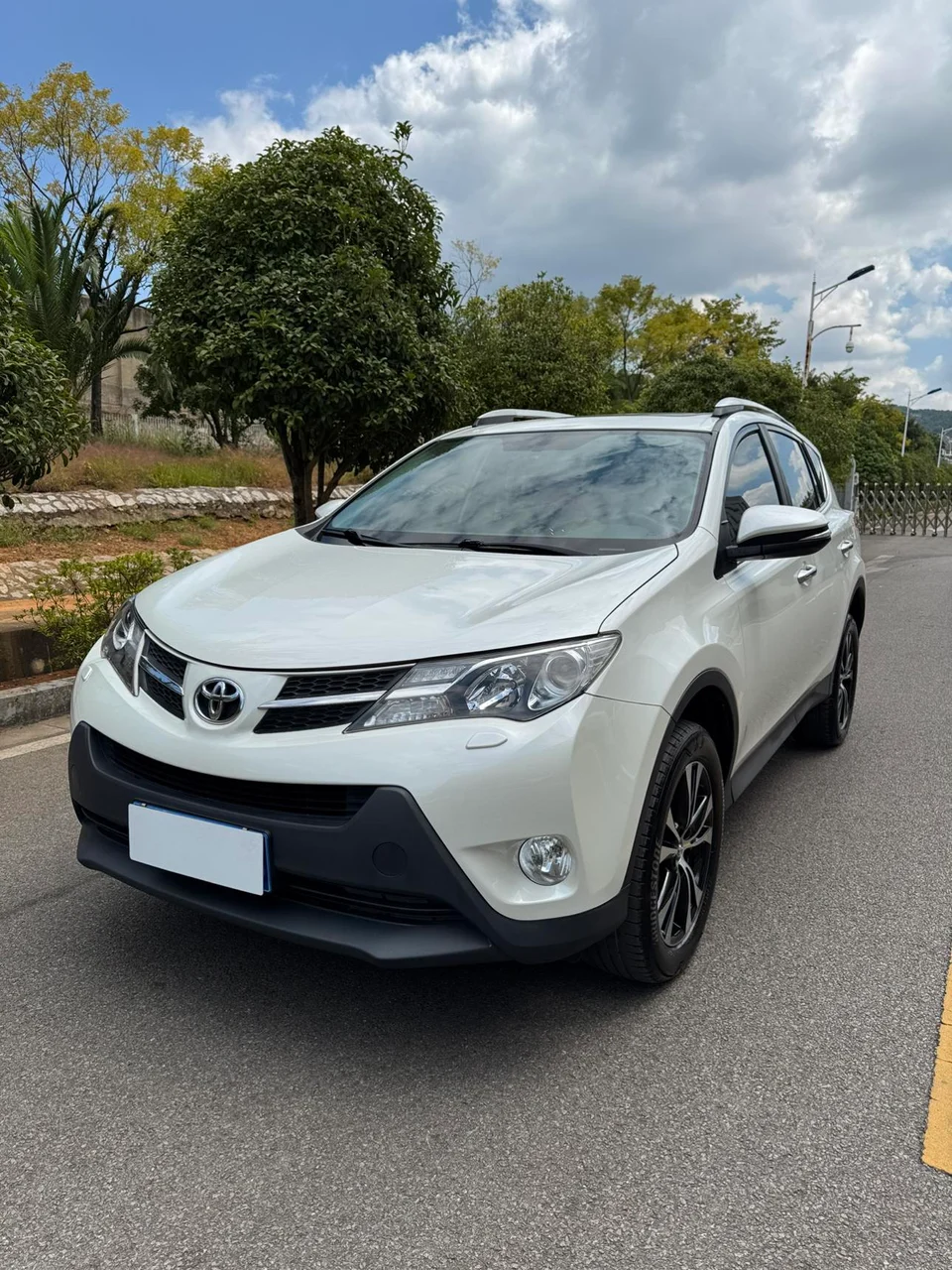Toyota RAV4 Rongfang