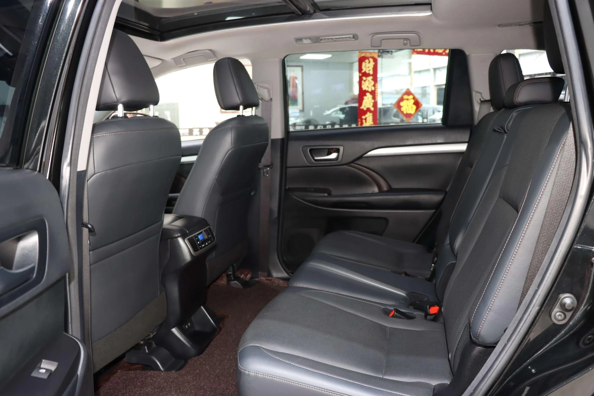 Toyota Highlander, 2018 — фото 10