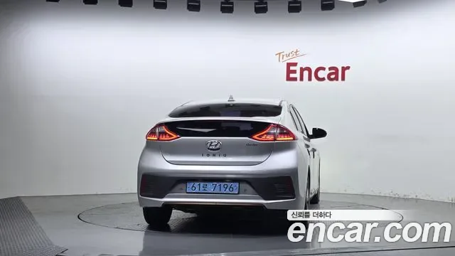 Hyundai Ioniq Ionic Electric, 2017 — фото 3
