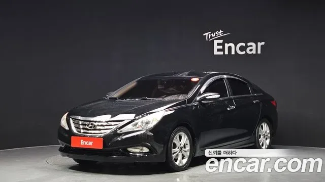 Hyundai Sonata YF Sonata, 2010 — внешний вид автомобиля