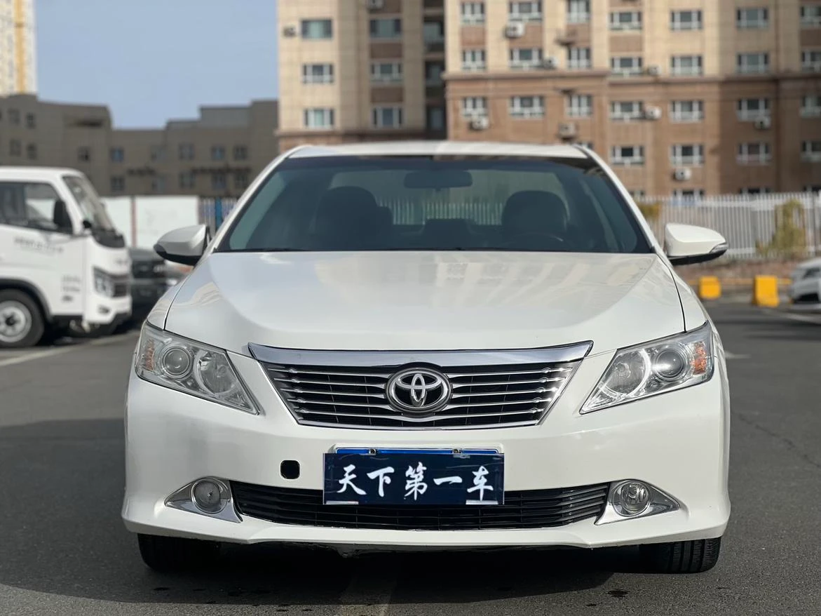 Toyota Camry, 2013 — фото 2