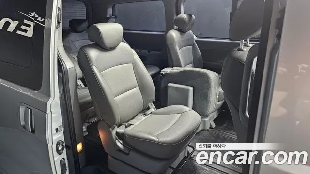 Hyundai Starex Grand Starex, 2009 — фото 11