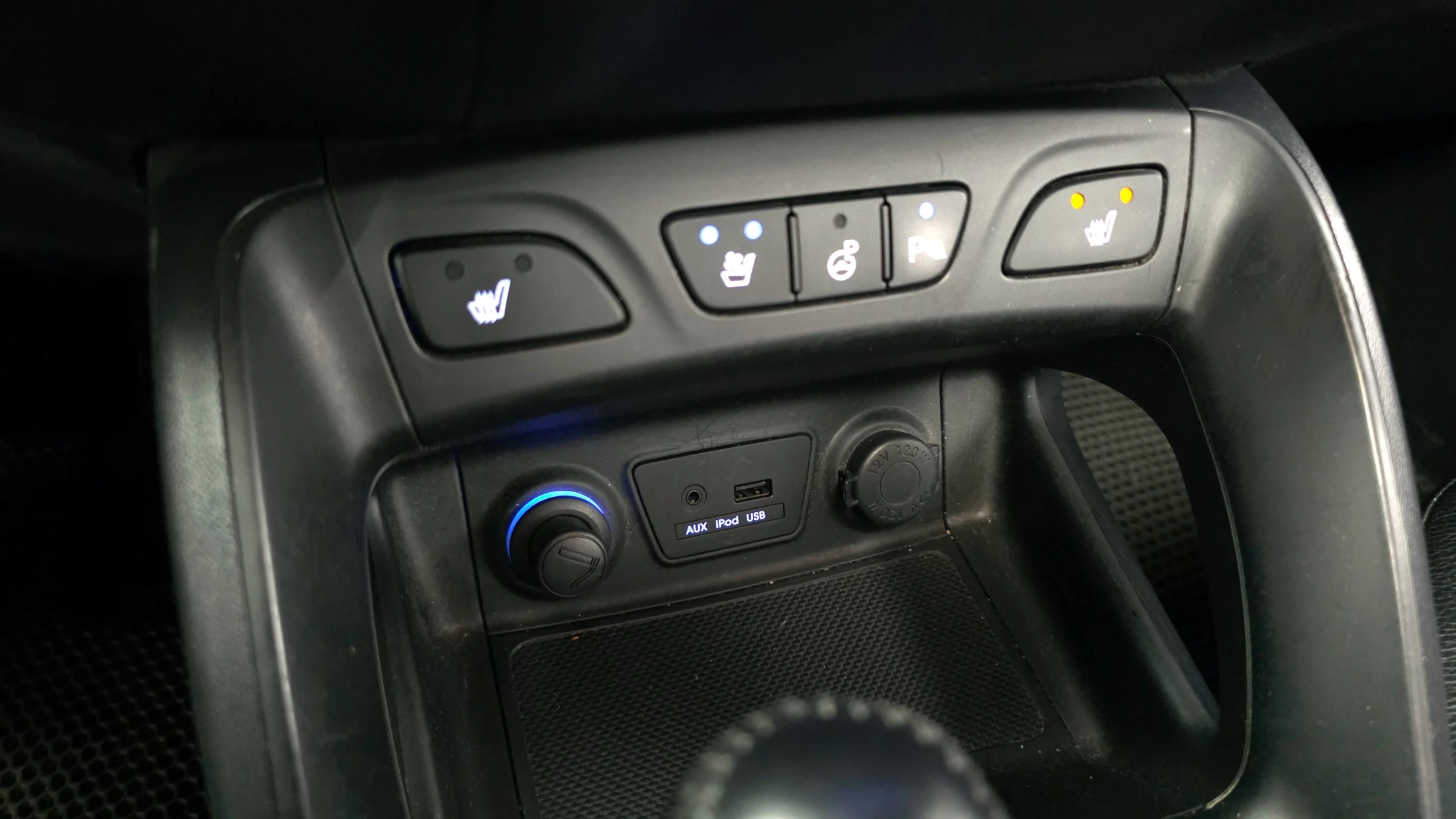 Hyundai Tucson ix, 2011 — фото 20
