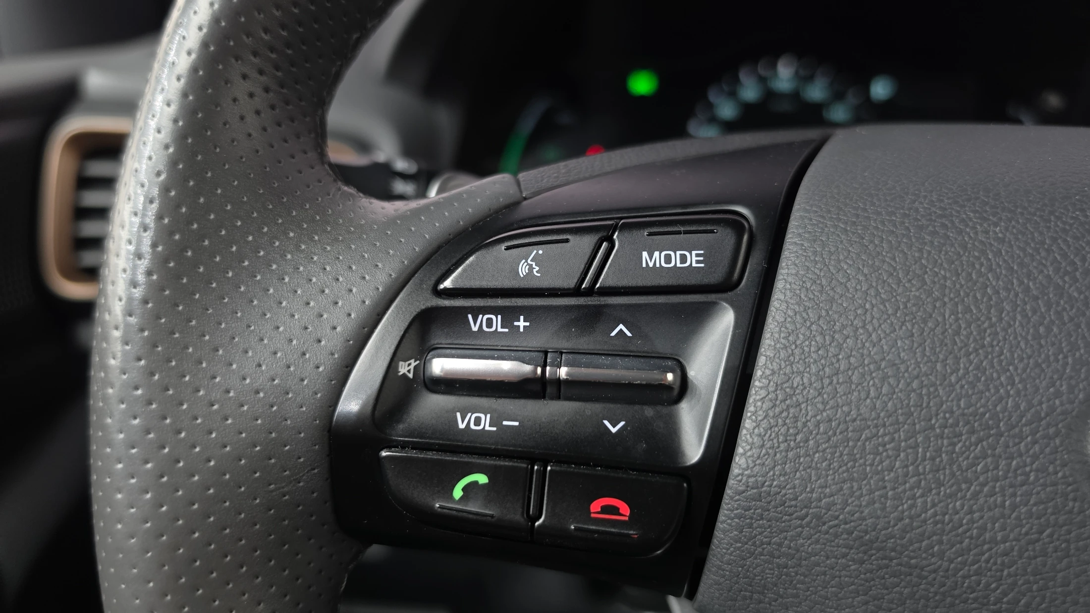 Hyundai Ioniq Ionic Electric, 2018 — фото 17