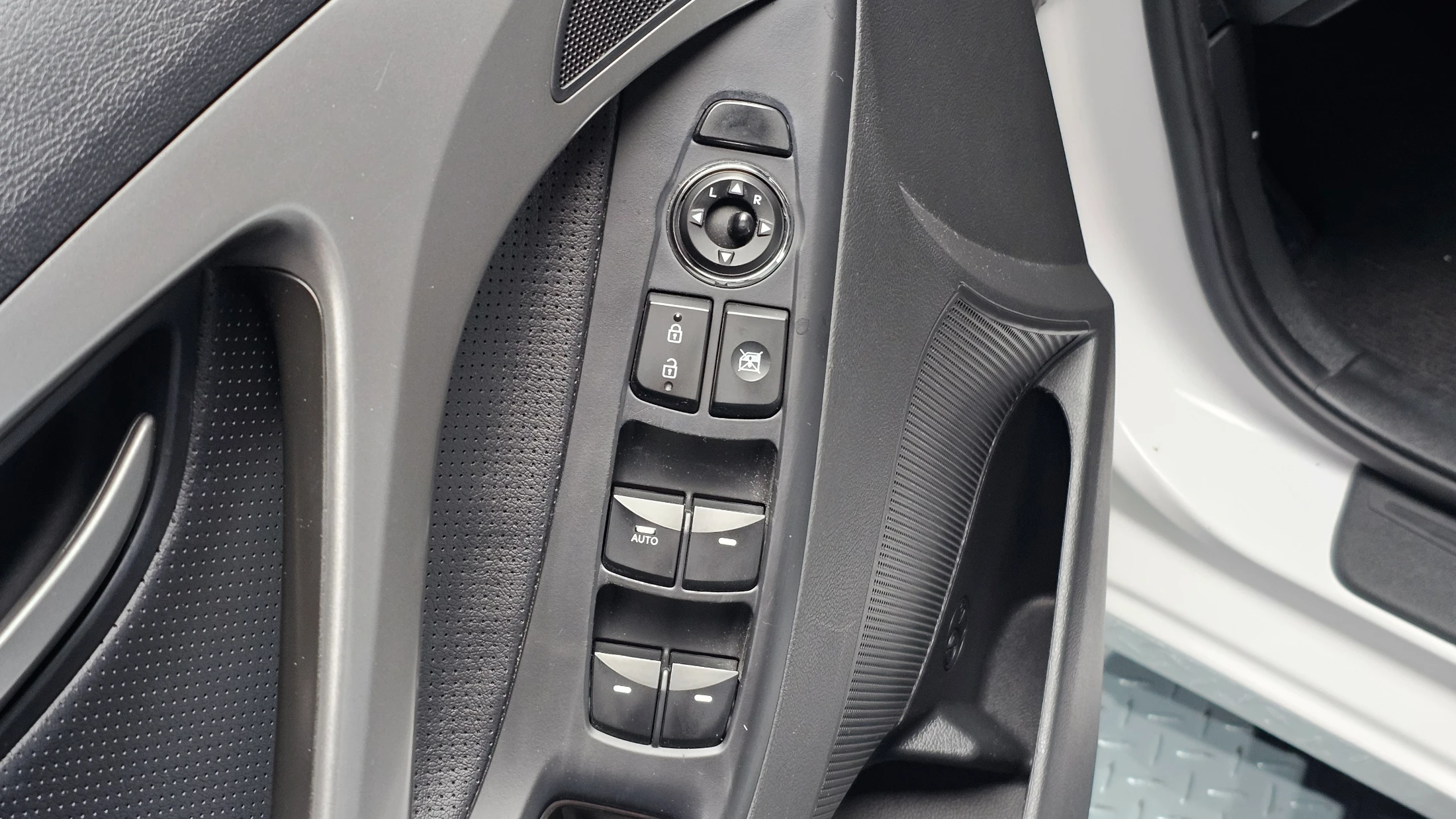 Hyundai Avante MD, 2013 — фото 17