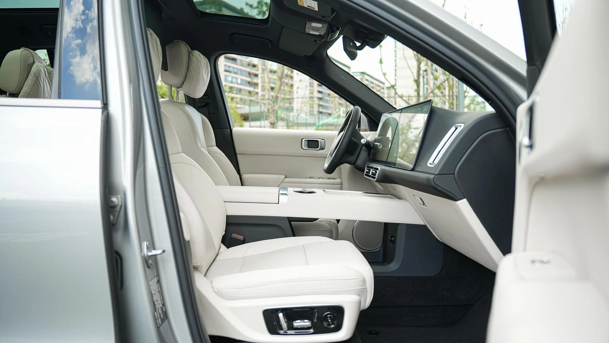 Li Auto Ideal L9, 2025 — фото 10