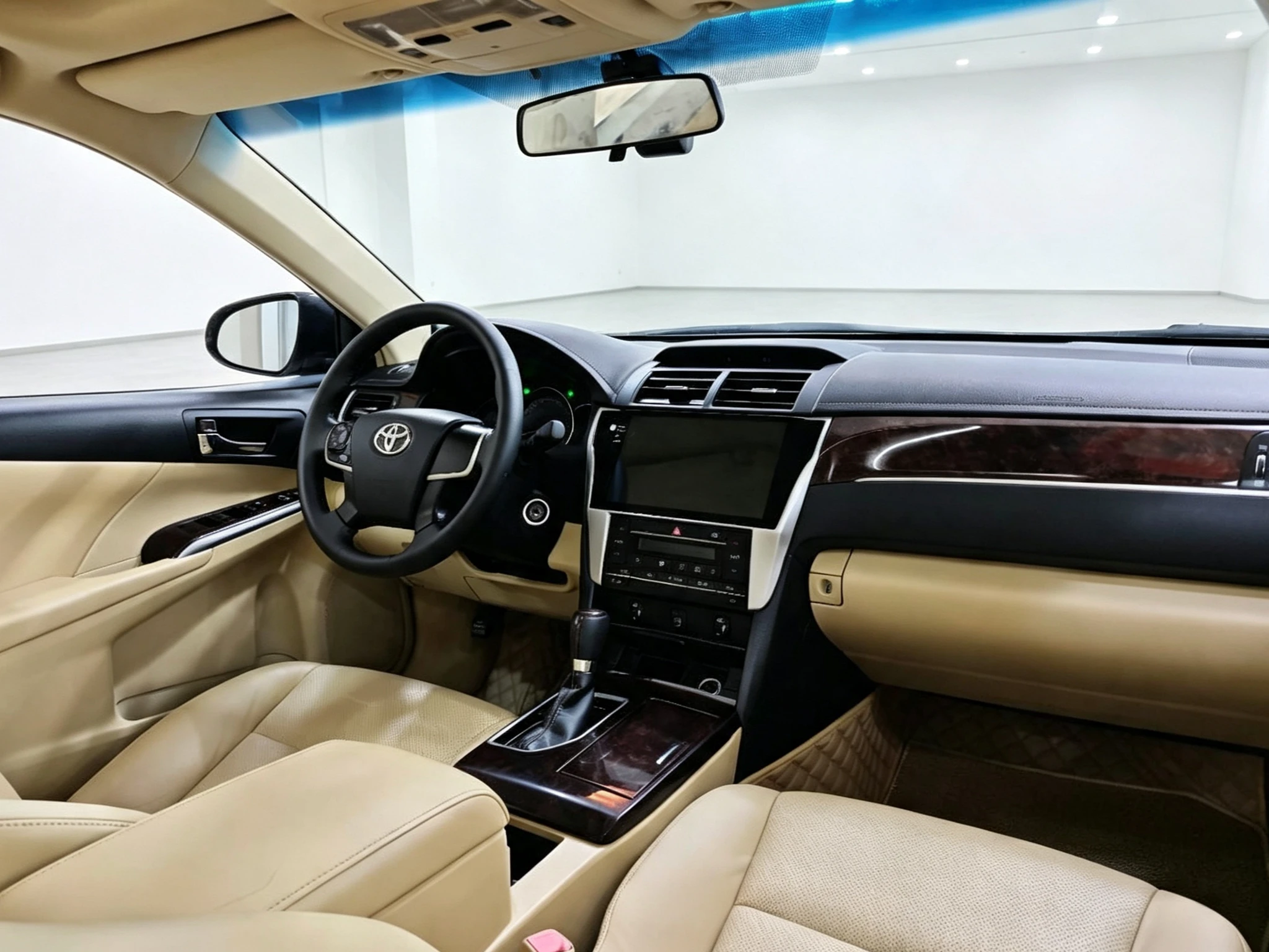 Toyota Camry, 2016 — фото 11