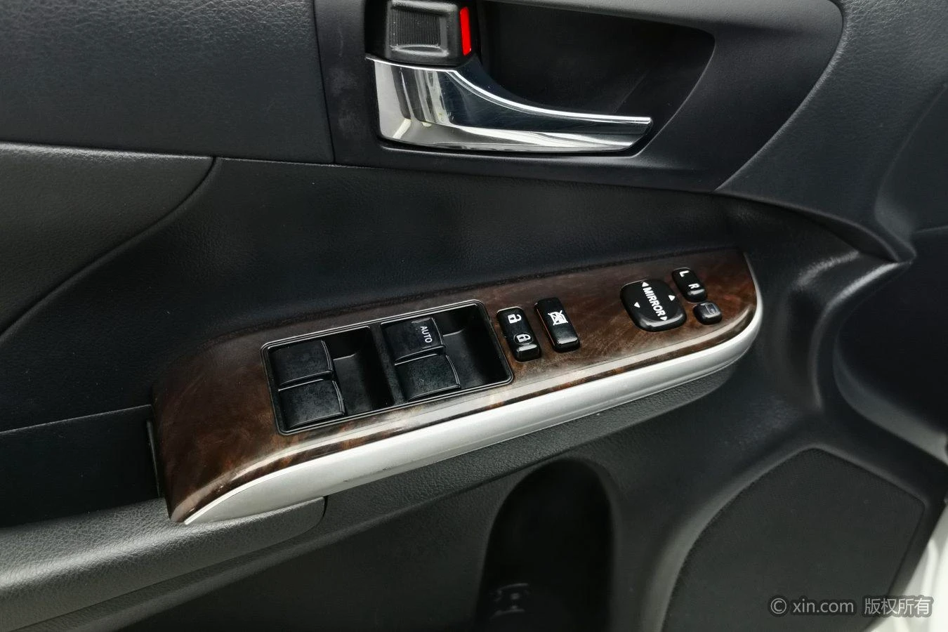 Toyota Camry, 2016 — фото 12