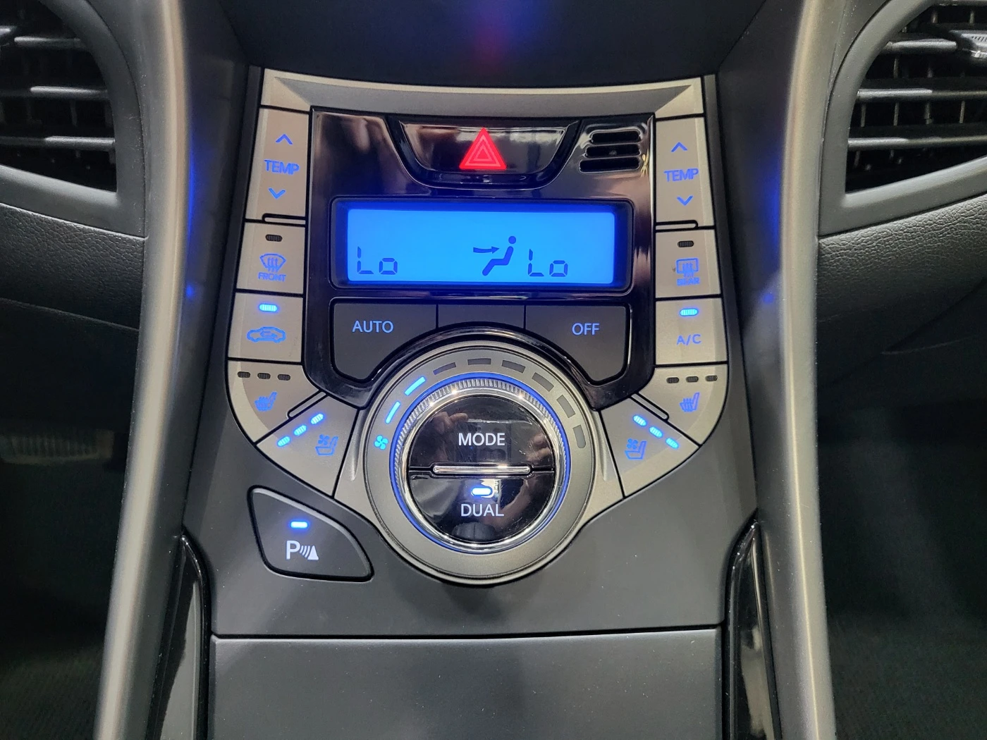 Hyundai Avante MD, 2013 — фото 16