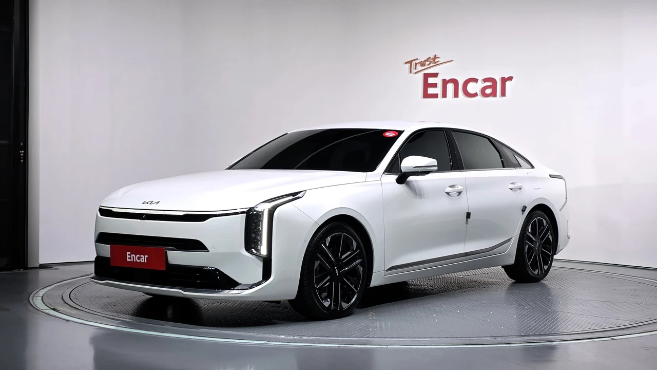 Kia K8 Hybrid