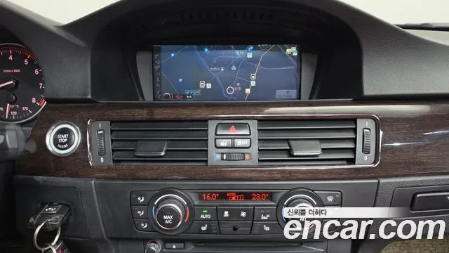 BMW 3-Series E90, 2013 — фото 14