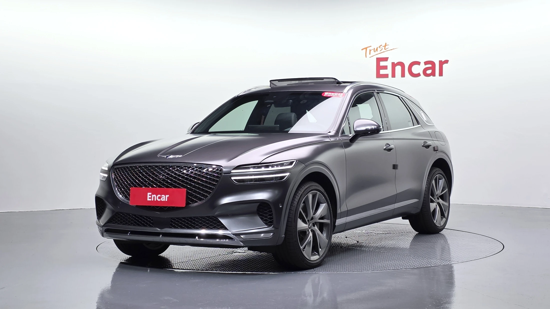 Genesis Gv70