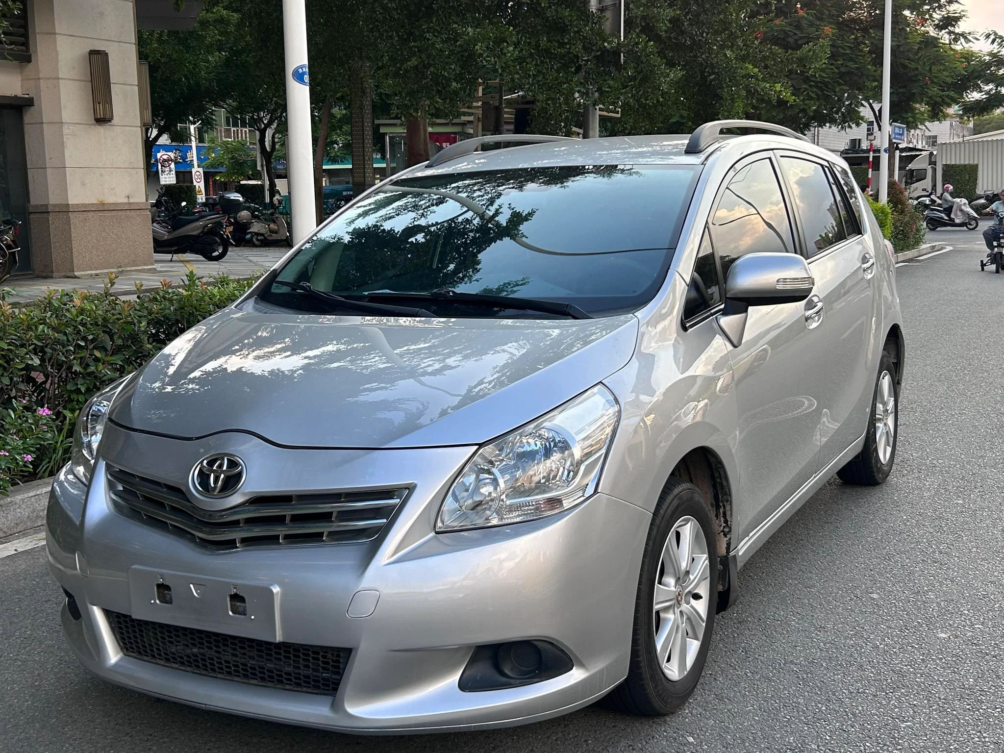 Toyota Yizhi