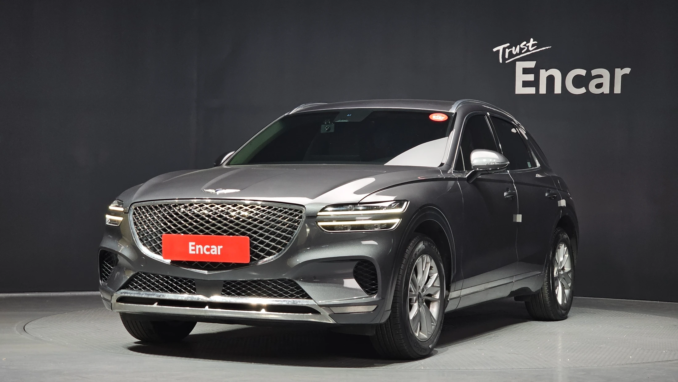 Genesis Gv70