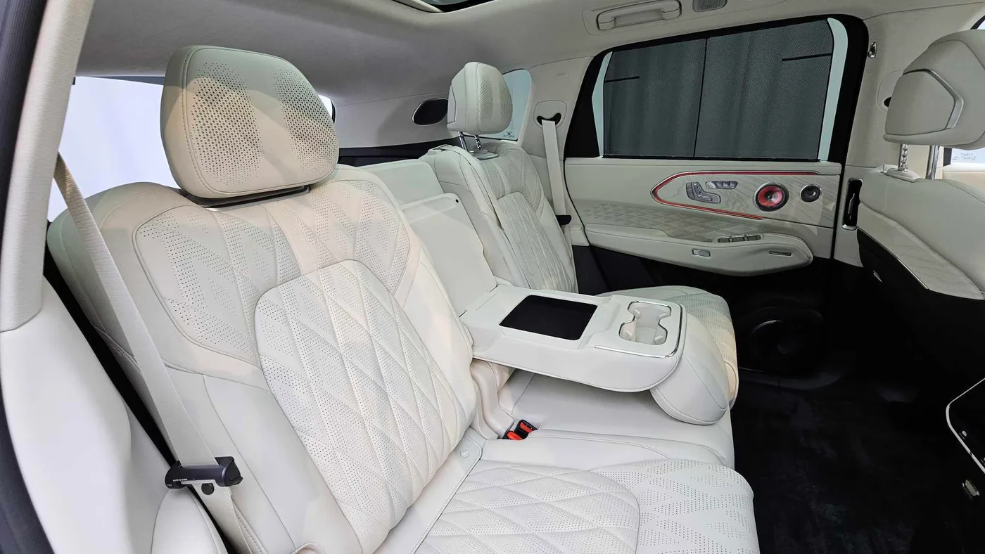 ZEEKR 8X, 2026 — фото 19