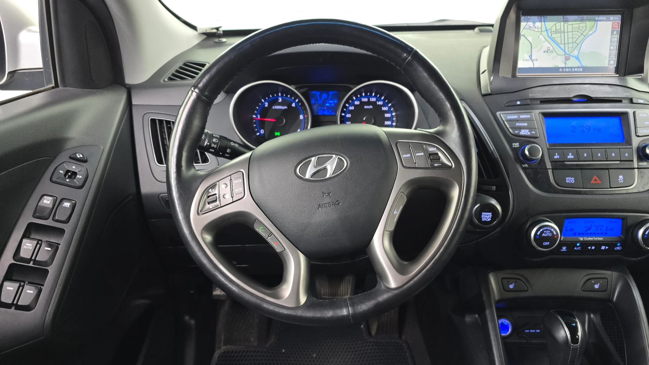 Hyundai Tucson ix, 2013 — фото 13
