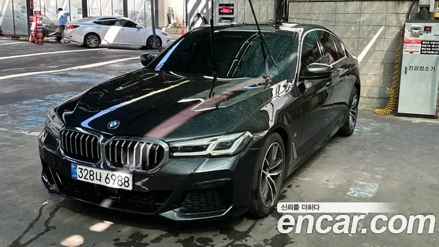 BMW 5-Series G30