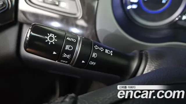 Hyundai Grandeur HG Hybrid, 2014 — фото 20