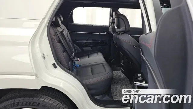 KG_Mobility_Ssangyong Actyon Activian, 2025 — фото 12