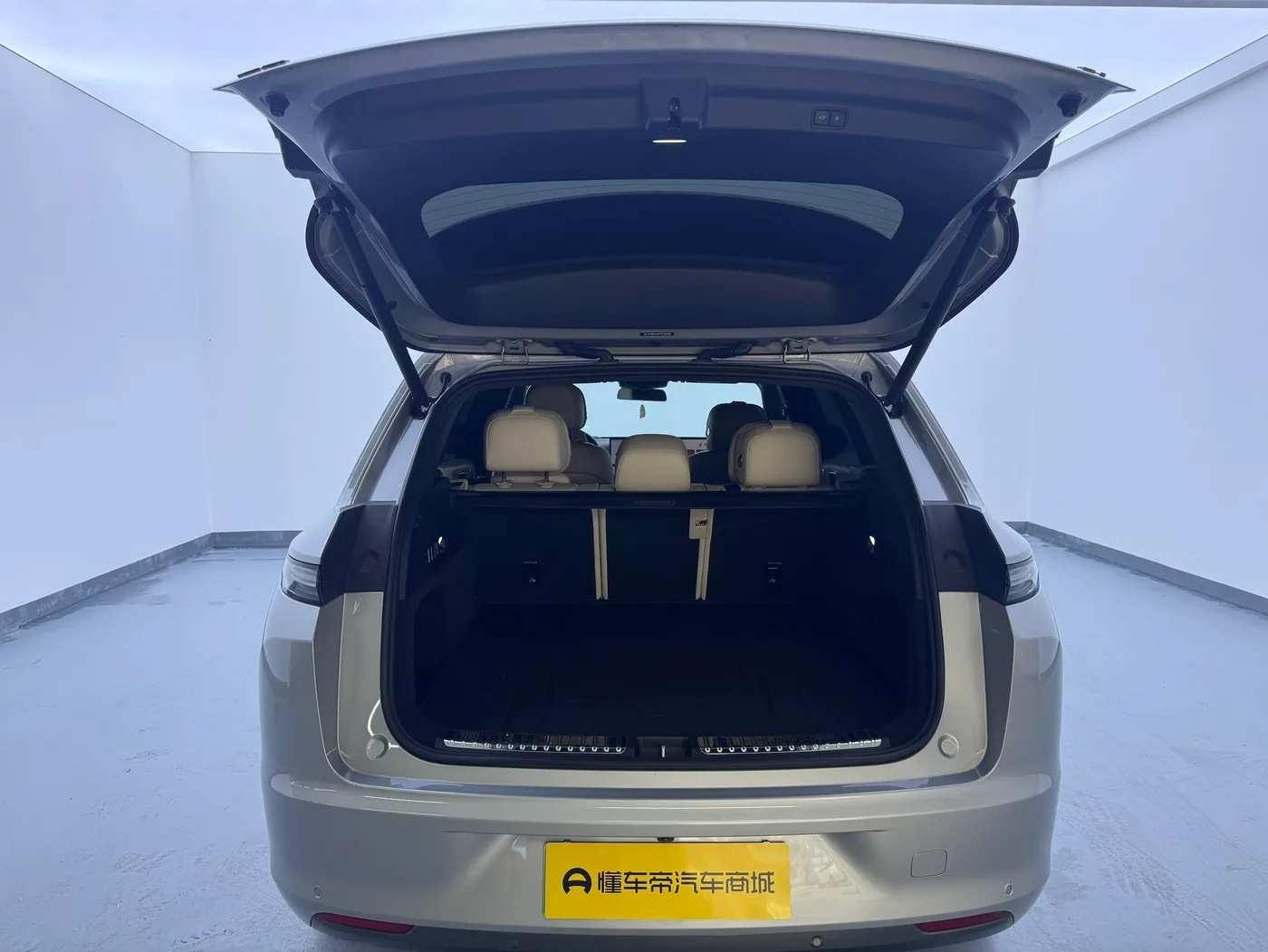 Li Auto Ideal L7, 2023 — фото 15
