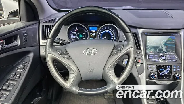 Hyundai Sonata Hybrid, 2012 — фото 12