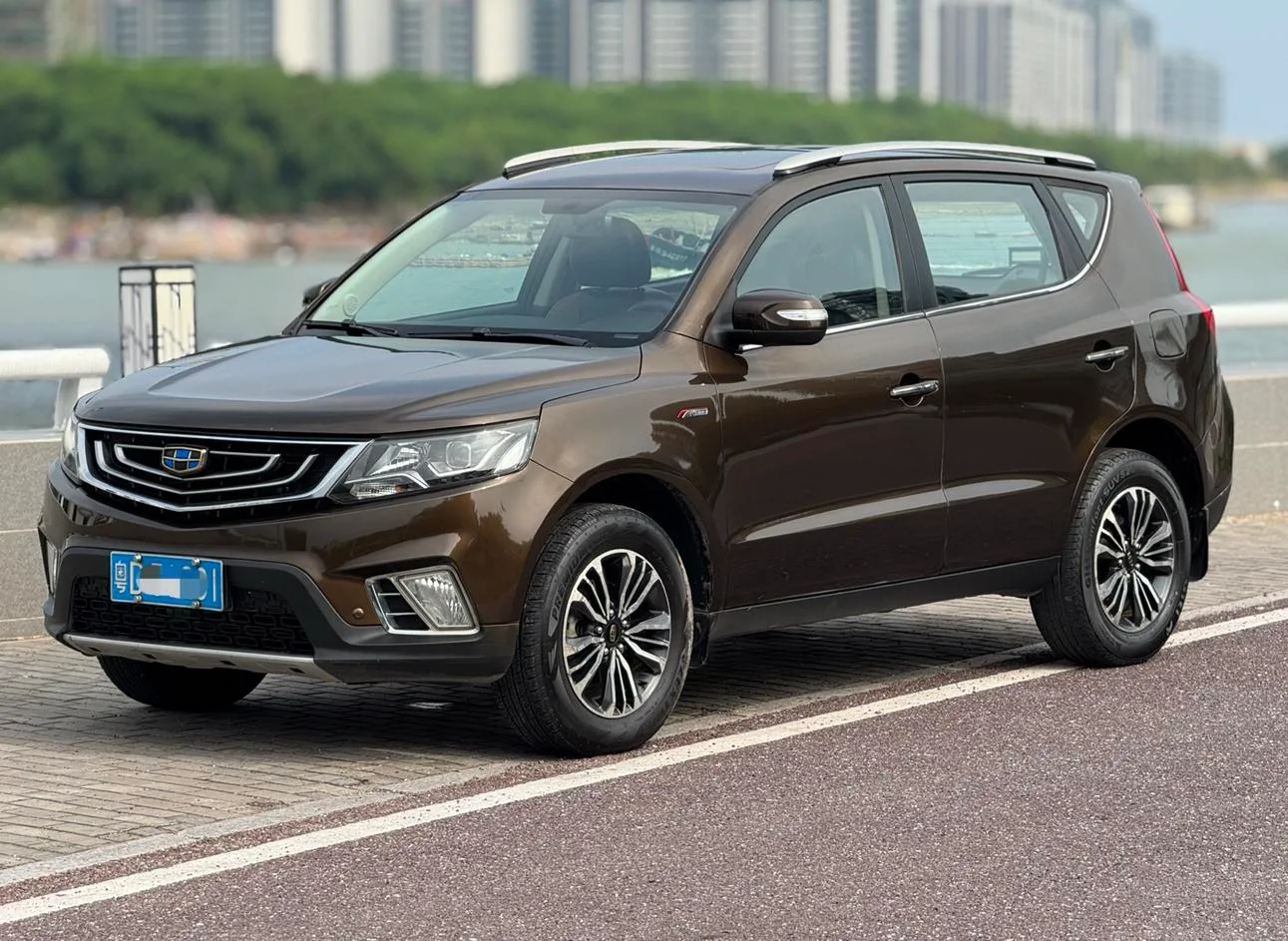 Geely Vision X6