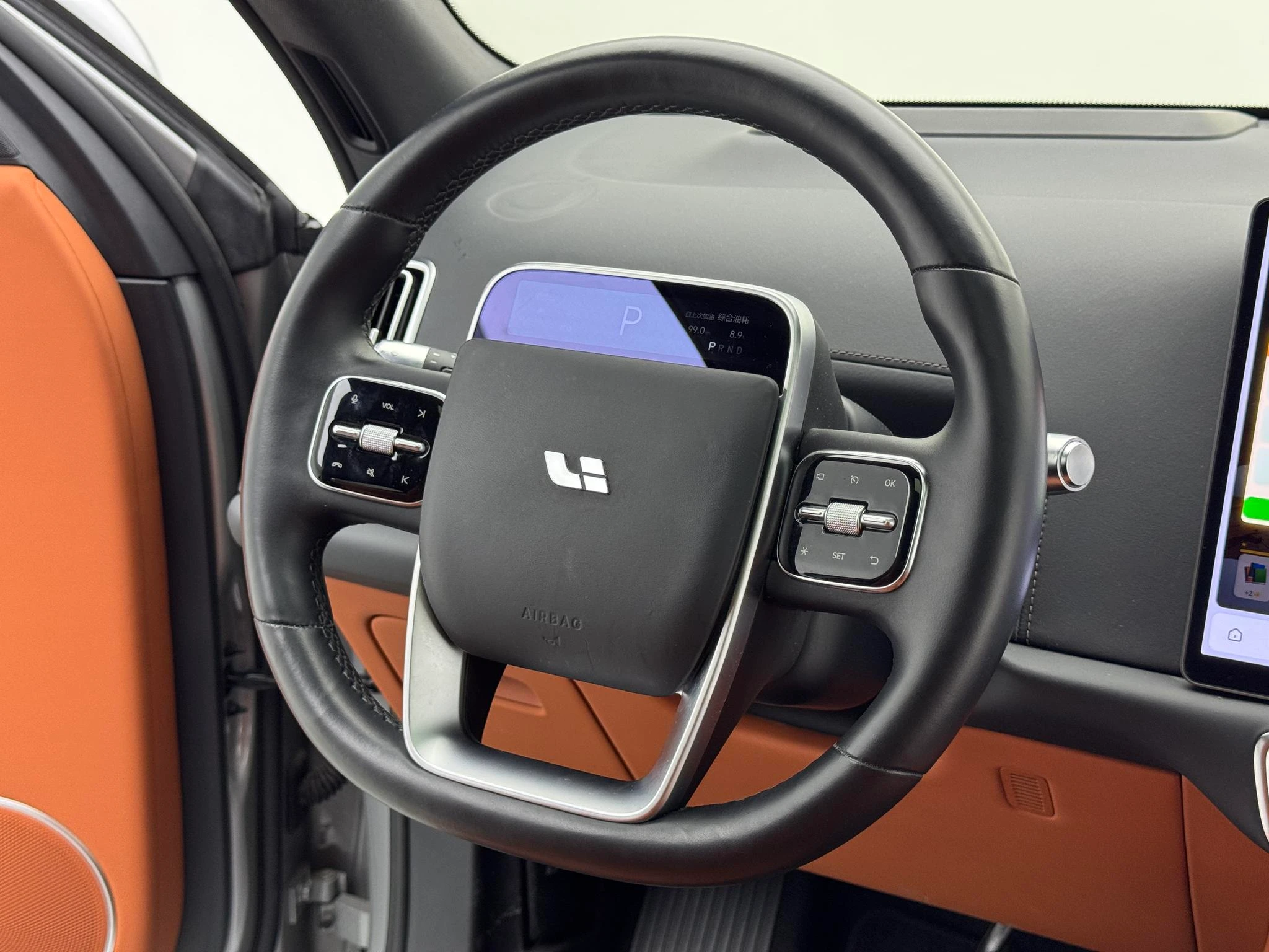 Li Auto Ideal L9, 2022 — фото 11
