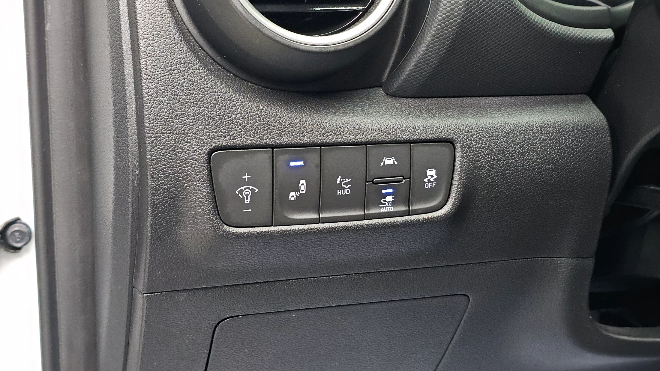 Hyundai Kona Electric, 2020 — фото 15