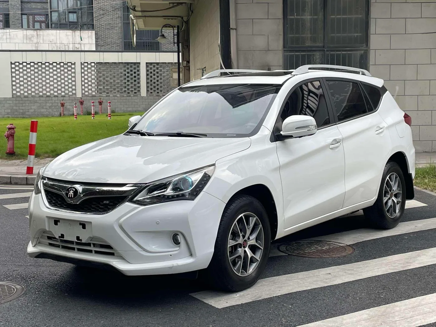 BYD Song