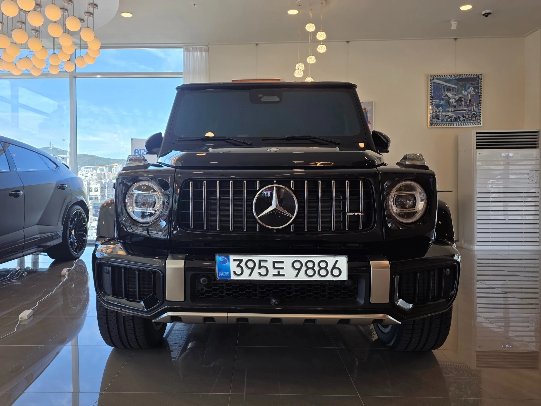Mercedes-Benz G-Class W465