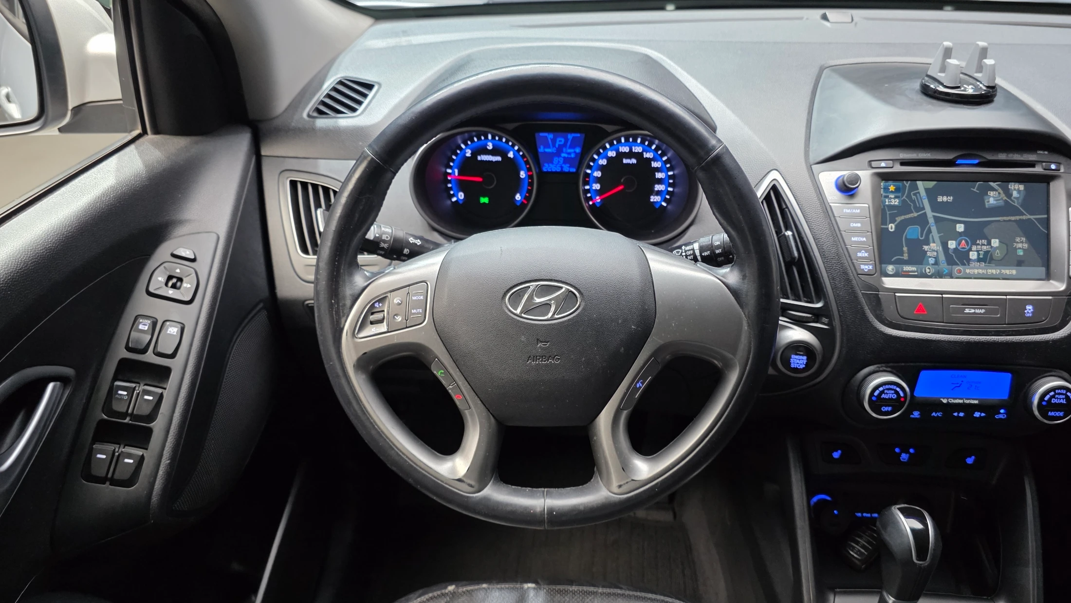 Hyundai Tucson ix, 2014 — фото 13