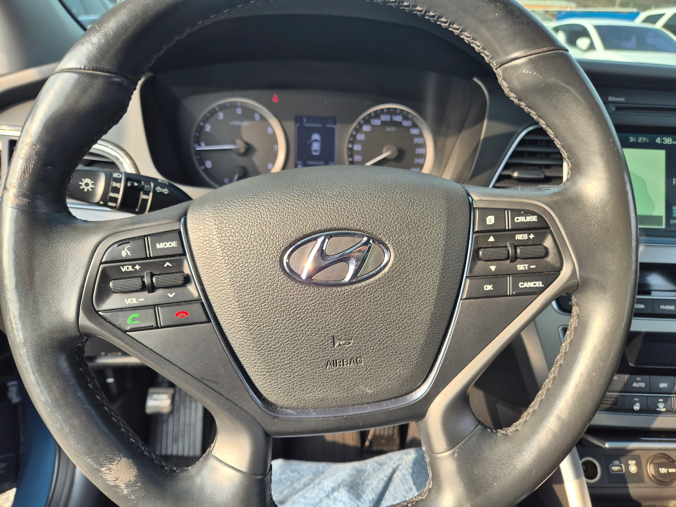 Hyundai Sonata LF Sonata, 2014 — фото 15