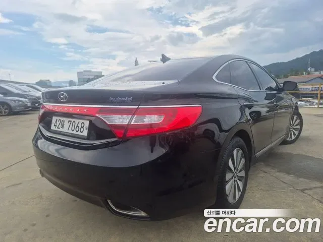 Hyundai Grandeur HG Hybrid, 2014 — фото 4
