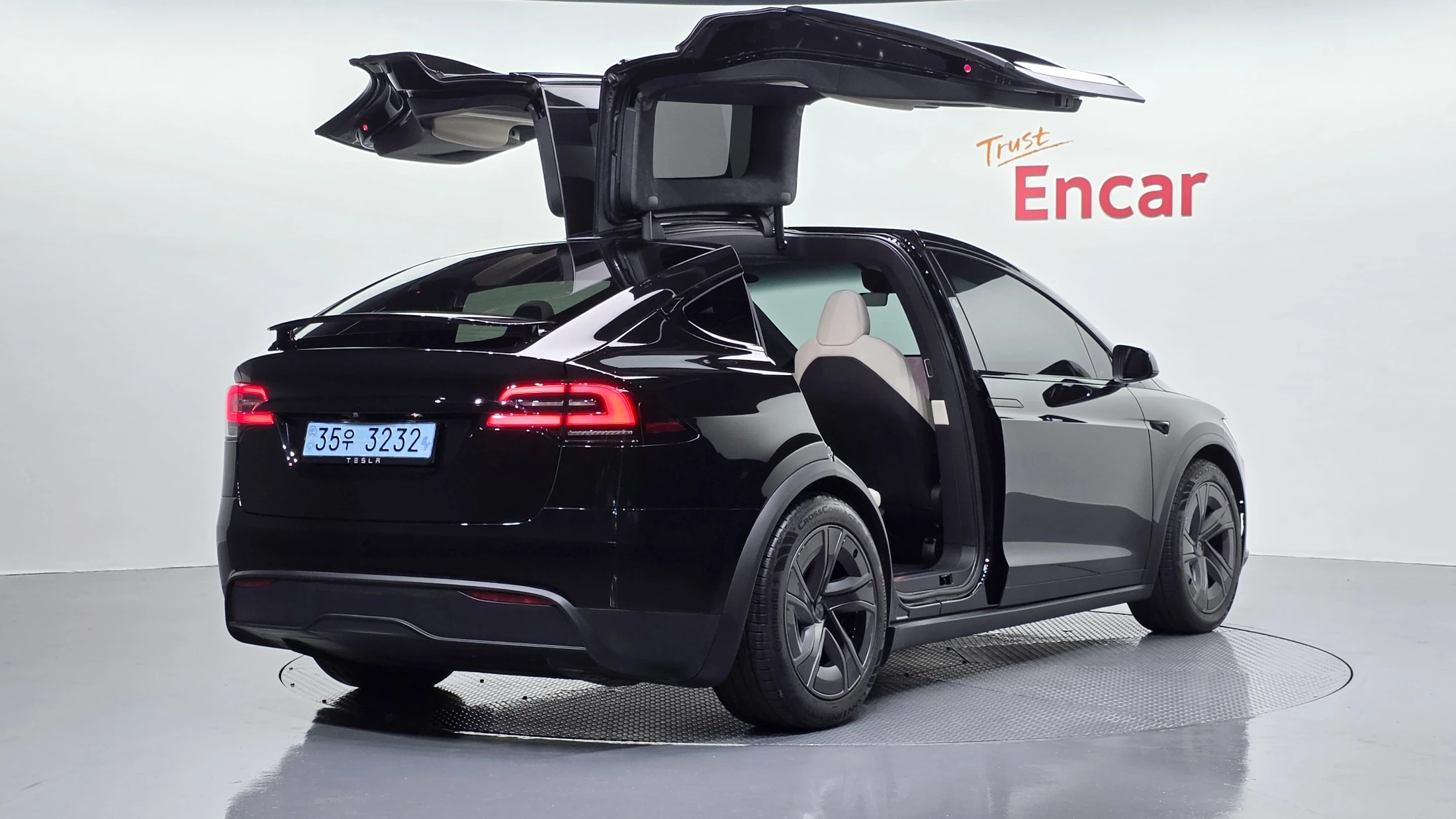 Tesla Model X, 2026 — фото 2