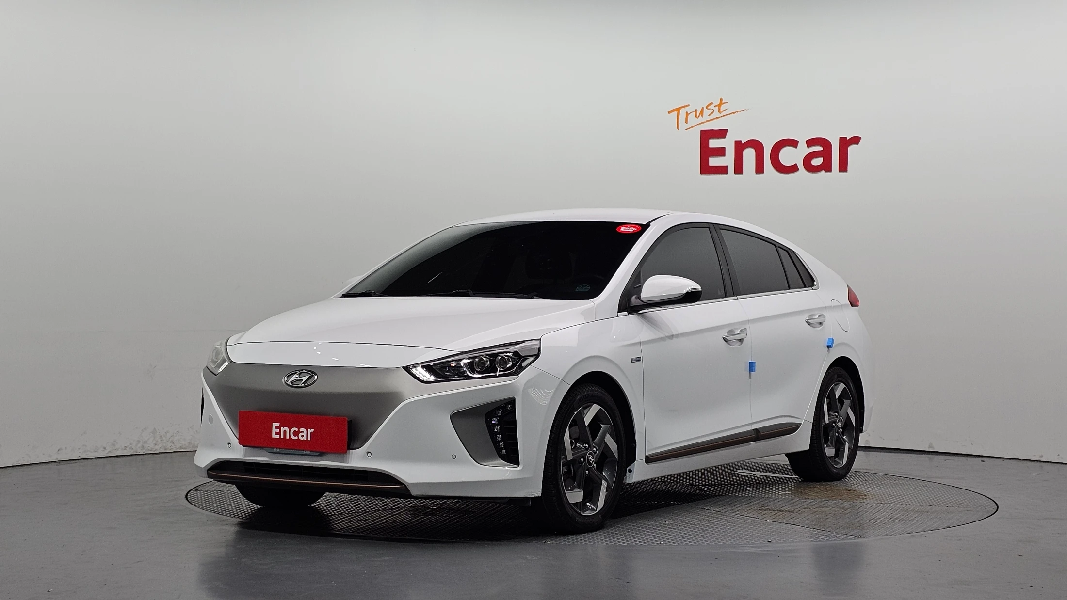 Hyundai Ioniq Ionic Electric