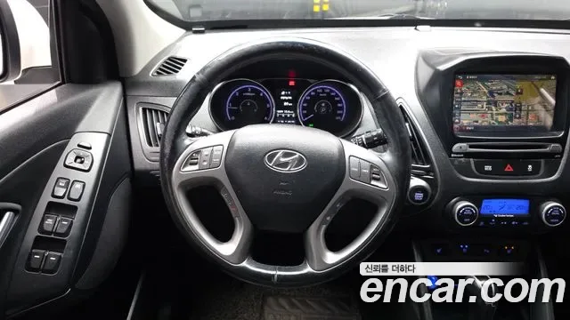 Hyundai Tucson ix, 2013 — фото 13