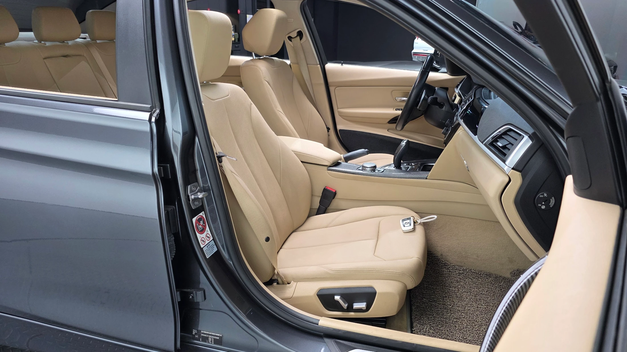 BMW 3-Series F30, 2015 — фото 27