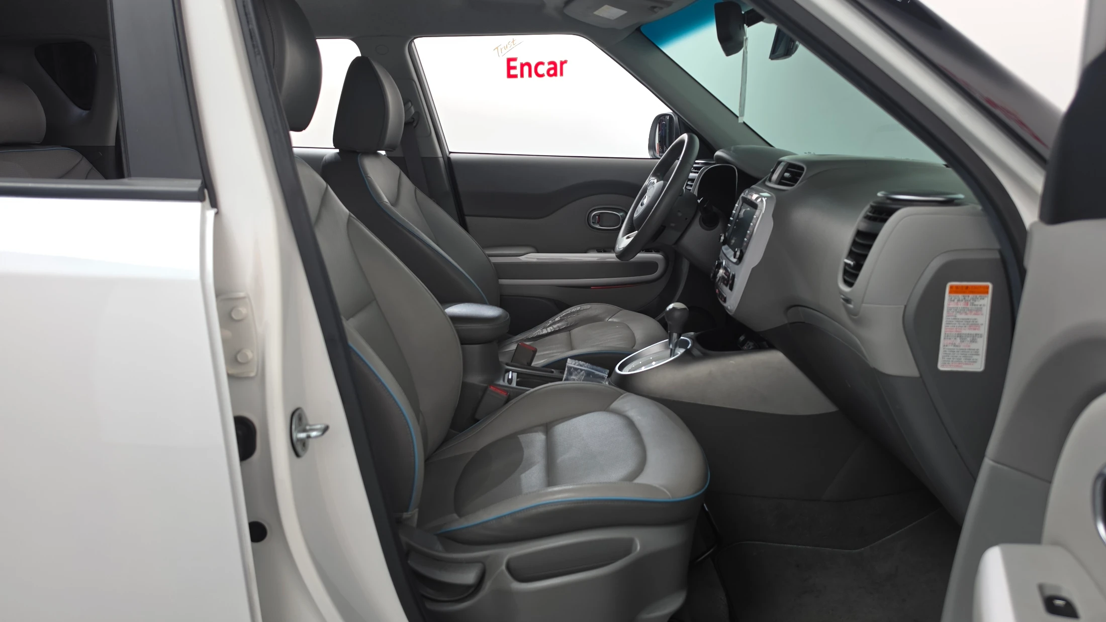 Kia Soul EV, 2016 — фото 26