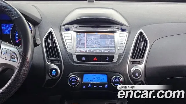 Hyundai Tucson ix, 2011 — фото 15